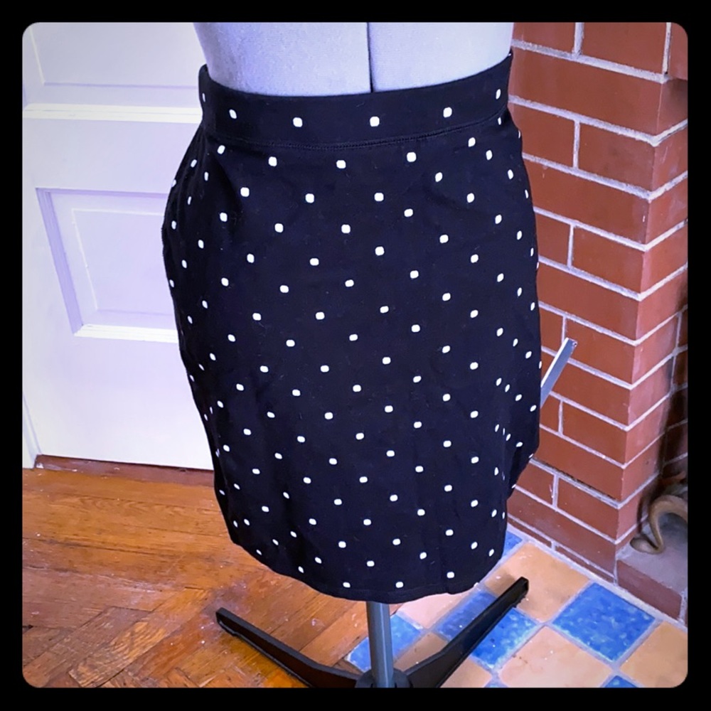 Stretch cotton polka dot pencil skirt